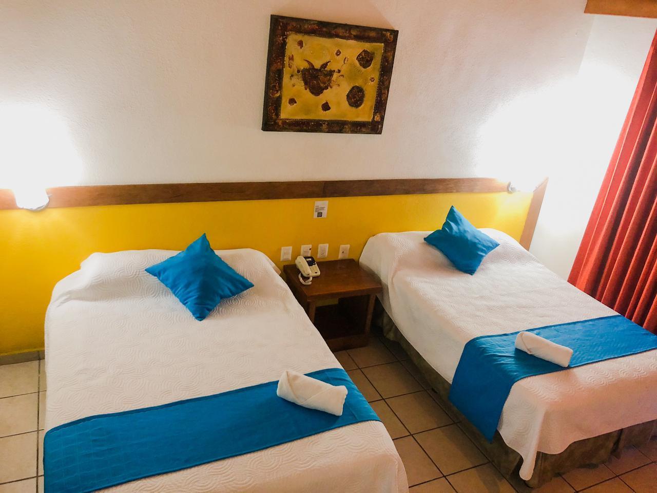 Hotel Pez Vela Manzanillo Kültér fotó