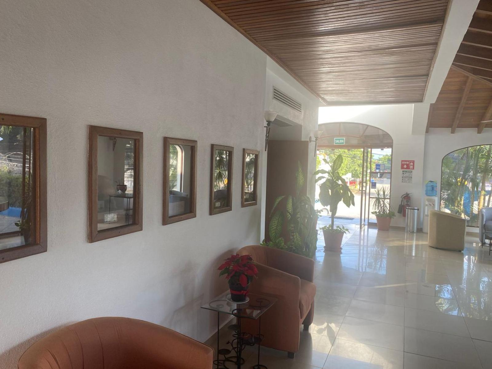 Hotel Pez Vela Manzanillo Kültér fotó