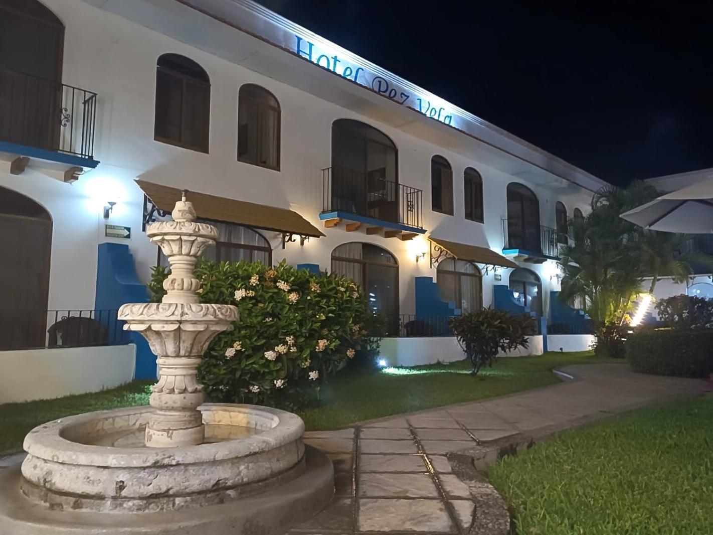 Hotel Pez Vela Manzanillo Kültér fotó