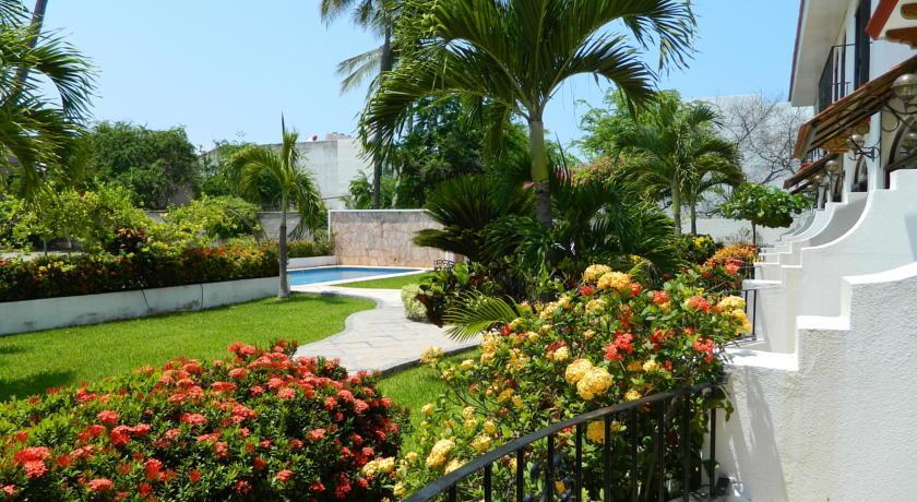 Hotel Pez Vela Manzanillo Kültér fotó